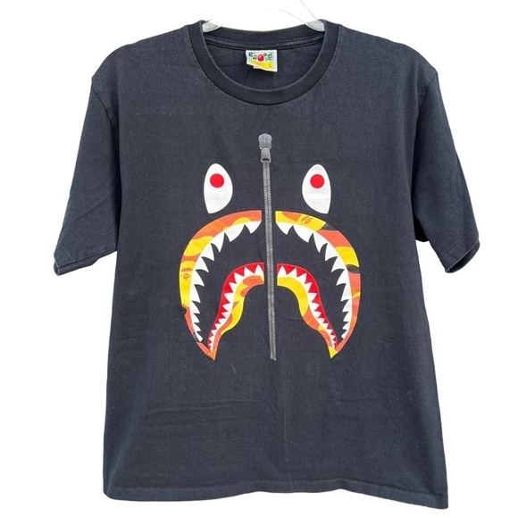 BAPE A Bathing Ape Yellow Orange Camo Shark T-Shirt Short Sleeve Large - Picture 2 of 10